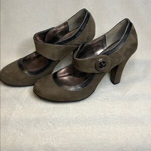 EuroSoft by Sofft Retro Brown Leather Mary Jane Heels women’s 8.5